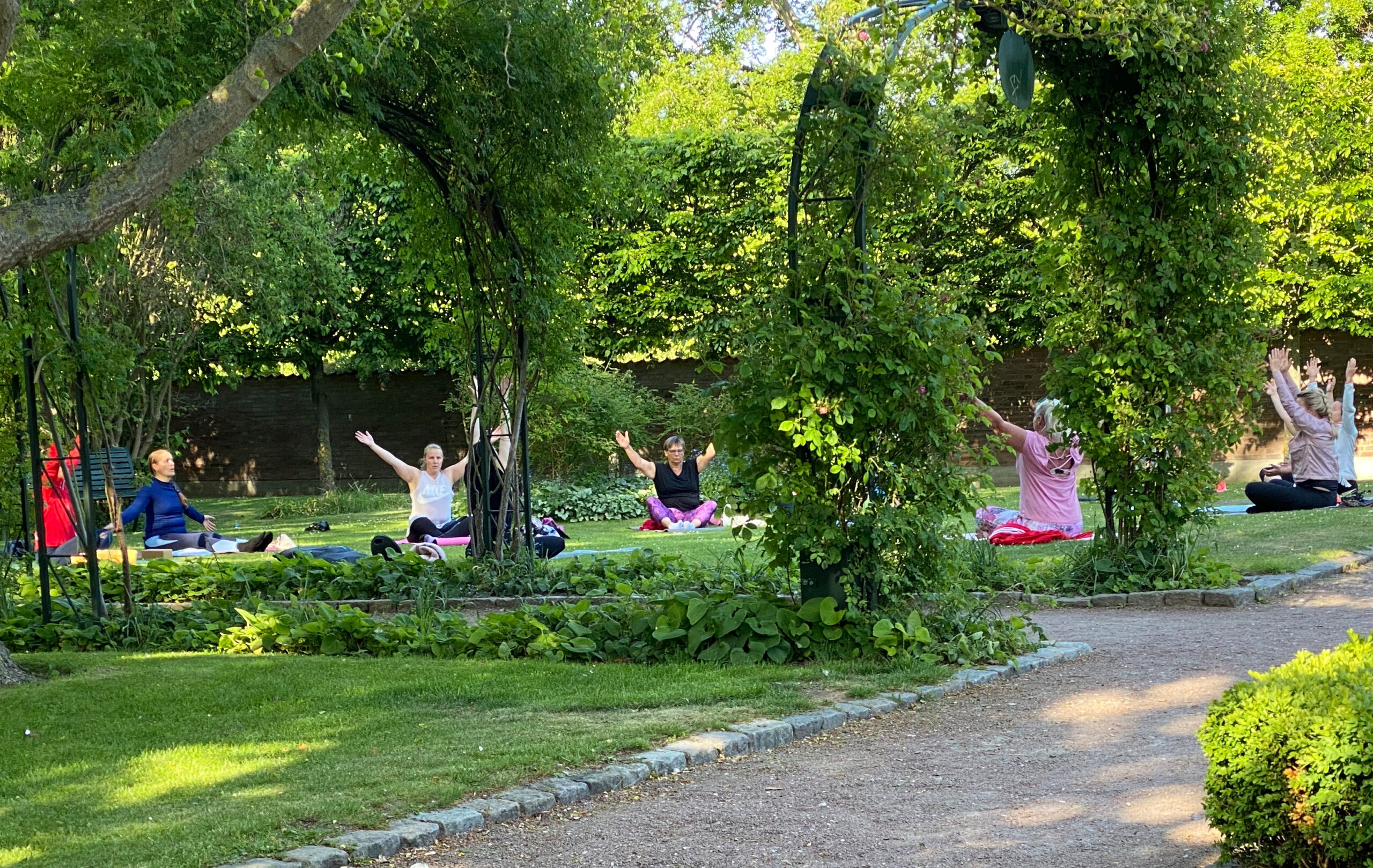 60+ yinyoga